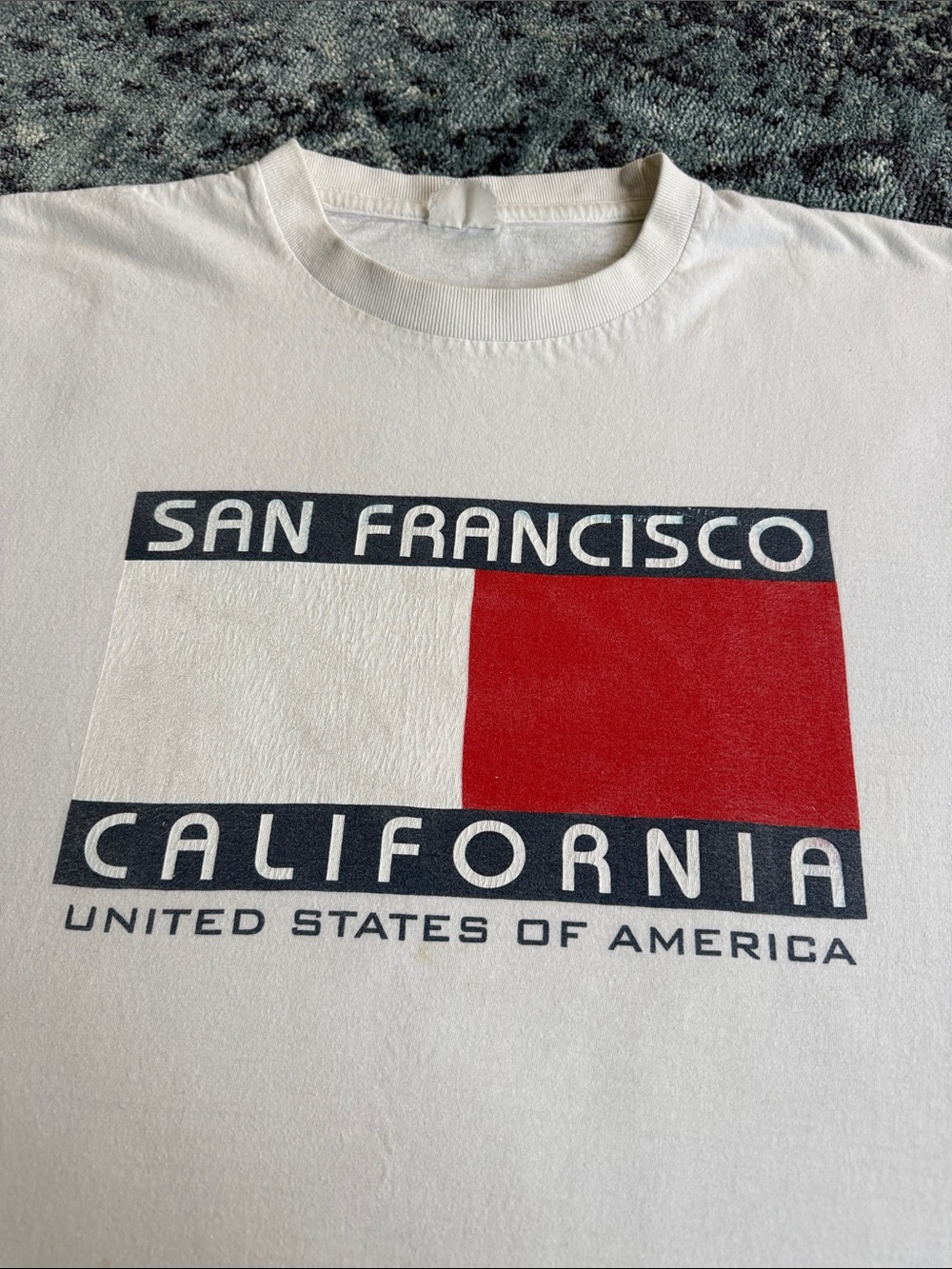 VINTAGE San Francisco California Graphic Tee - White with Red Block - Picture 2 of 2
